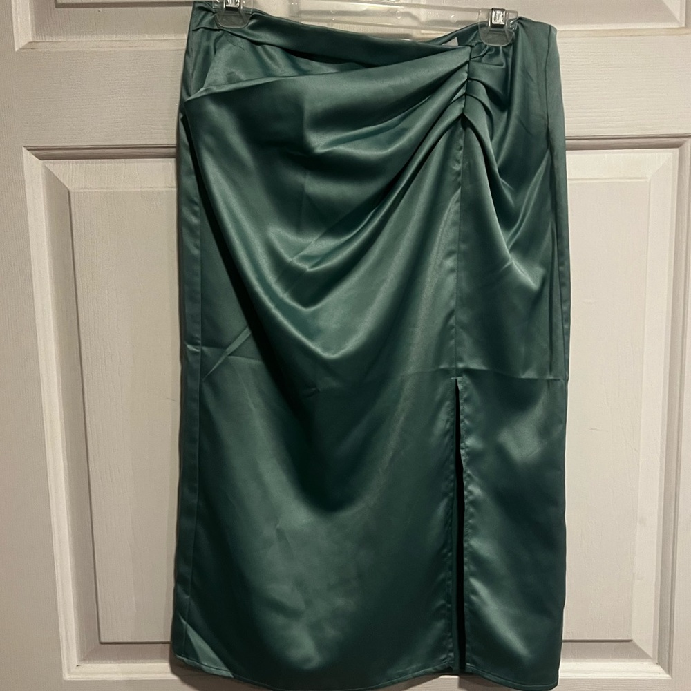 Ro&de mint satin look skirt